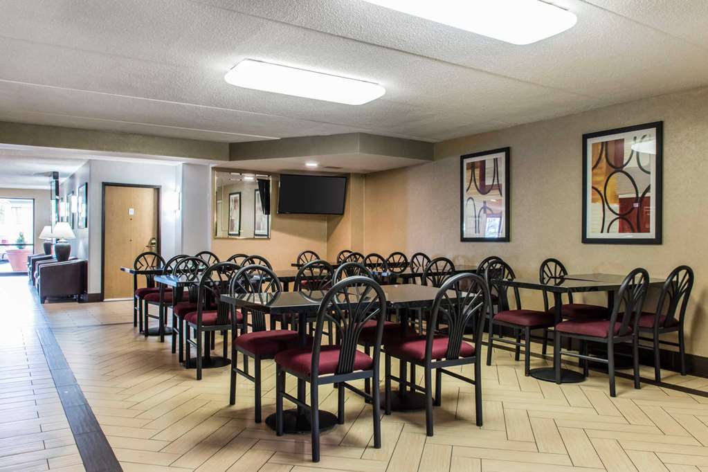 Best Western Harrisburg North Hotel Ristorante foto